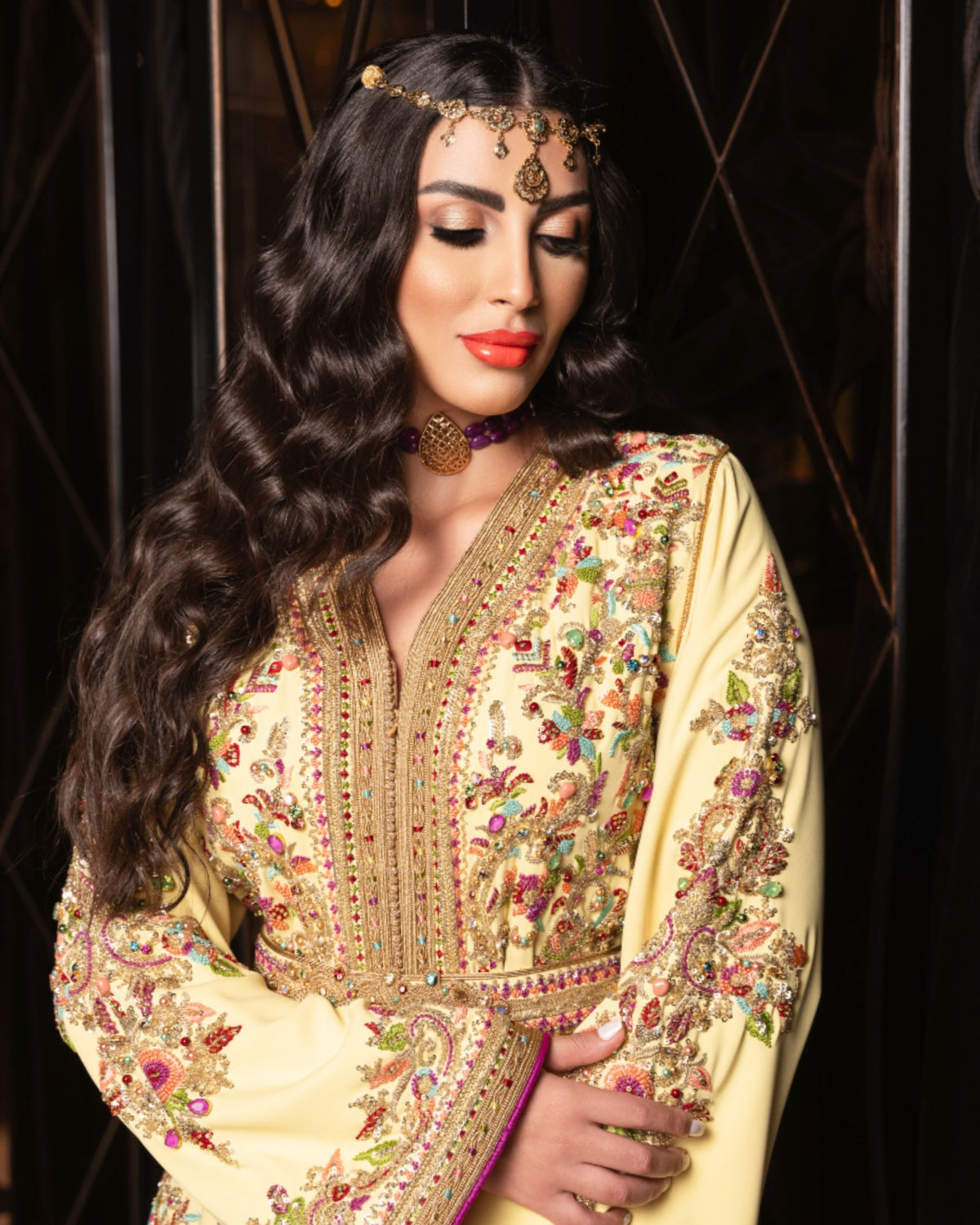 Yellow Gold moroccan kaftan with gold embroidery