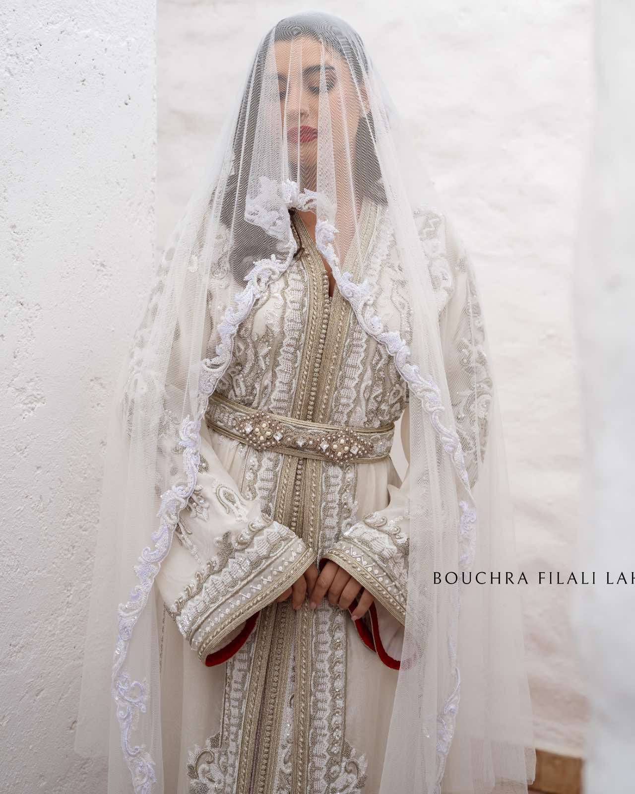 caftan blanc