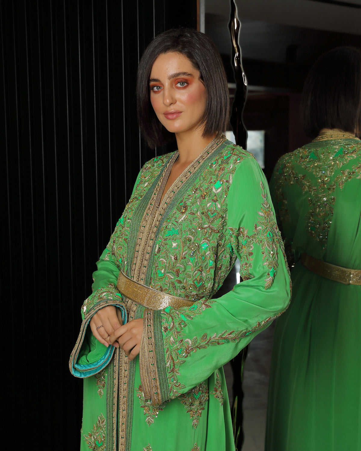 Marocain Vert Crepe moroccan dress with green crepe drape